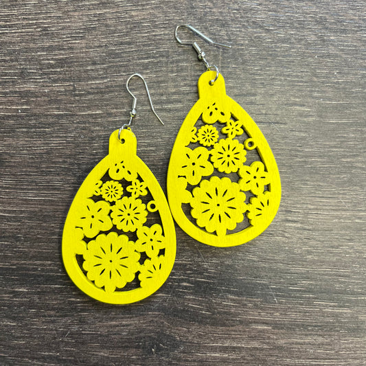 Wooden Floral Earrings - Yellow