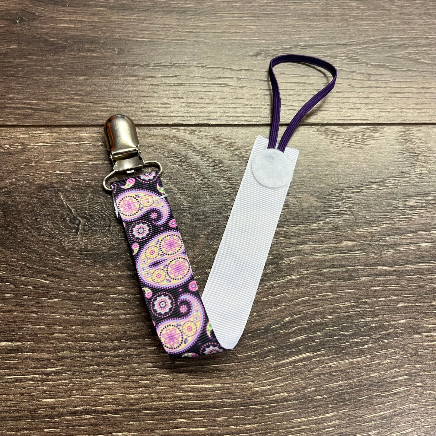 Ribbon Paci Clip - Purple Paisley