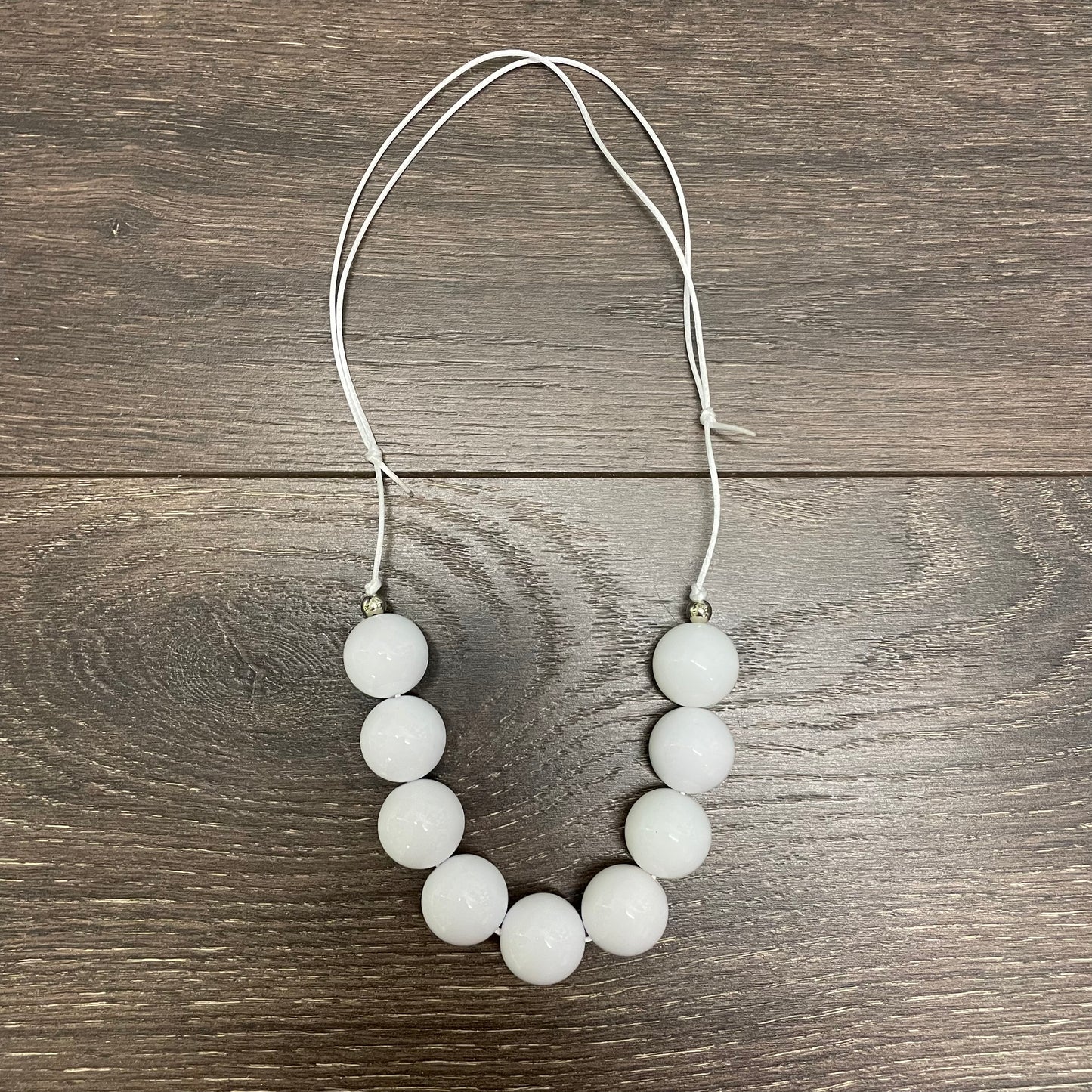 Adjustable Chunky Necklace - Solid White
